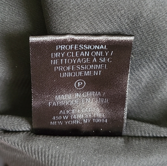 Alice + Olivia Fabiola Black Silk Blend Floral Asymmetric Dress Women's Size 8 - Picture 15 of 16